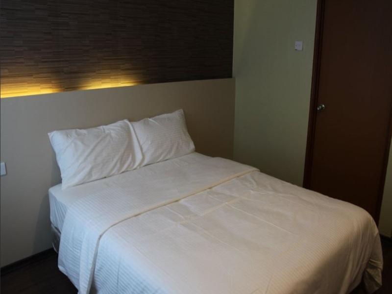 ג'והור בהרו D'Pinetrees Hotel מראה חיצוני תמונה